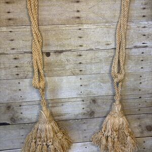 Elegant Golden Tassel Wall Decor